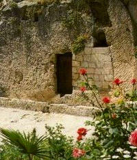 Thứ Bảy Tuần Thánh, 11.04.2020 – Thiên Chúa Toàn Thắng