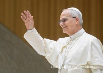 ĐTC Lêô XIV – Loạt Bài Giáo lý Năm Thánh 2025 III. Cuộc Vượt Qua của Chúa Giêsu 3. Tha Thứ – “Người đã yêu thương họ đến cùng” (Ga 13,2)