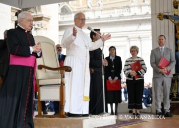 ĐTC Lêô XIV – Loạt Bài Giáo lý Năm Thánh 2025 9. Phục Sinh – “Bình an cho anh em!” (Ga 20,21)