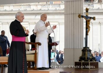 ĐTC Lêô XIV – Chu Kỳ Giáo Lý  Công đồng Vaticanô II qua các Văn kiện Giáo Hội, một thực tại hữu hình và thiêng liêng