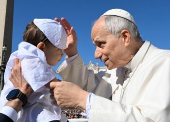 ĐTC Lêô XIV – Chu Kỳ Giáo Lý  Công đồng Vaticanô II qua các Văn kiện 7. Sự thánh thiện và các lời khuyên Phúc Âm trong Hội Thánh