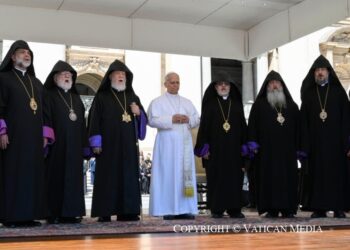 ĐTC Lêô XIV – Chu Kỳ Giáo Lý  Công đồng Vaticanô II qua các Văn kiện II. Hiến chế Sacrosanctum Concilium 1. Phụng vụ trong mầu nhiệm Hội Thánh