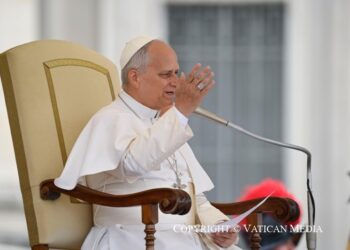 ĐTC Lêô XIV – Chu Kỳ Giáo Lý  Công đồng Vaticanô II qua các Văn kiện II. Hiến chế Sacrosanctum Concilium 3. Nghi thức, dấu chỉ và biểu tượng