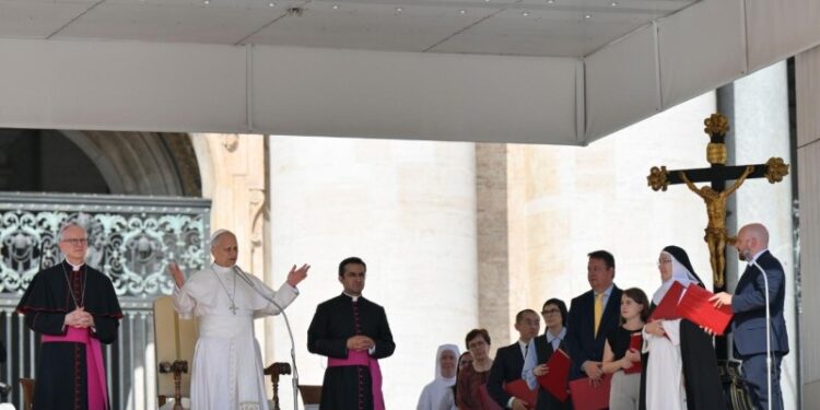 ĐTC Lêô XIV – Chu Kỳ Giáo Lý Công đồng Vaticanô II qua các Văn kiện IV. Hiến chế Gaudium et Spes 2. Phẩm giá con người: Hồng ân và Trách nhiệm